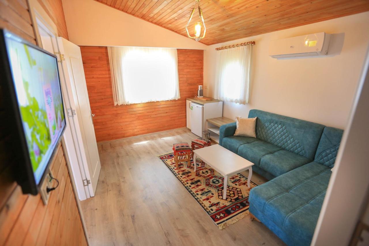 Merry Bungalow & Tent Çıralı 外观 照片